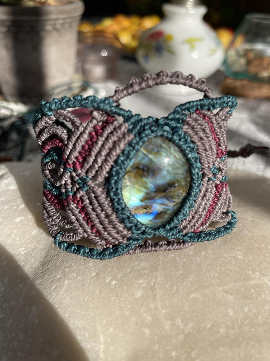 Armband med labradorit.